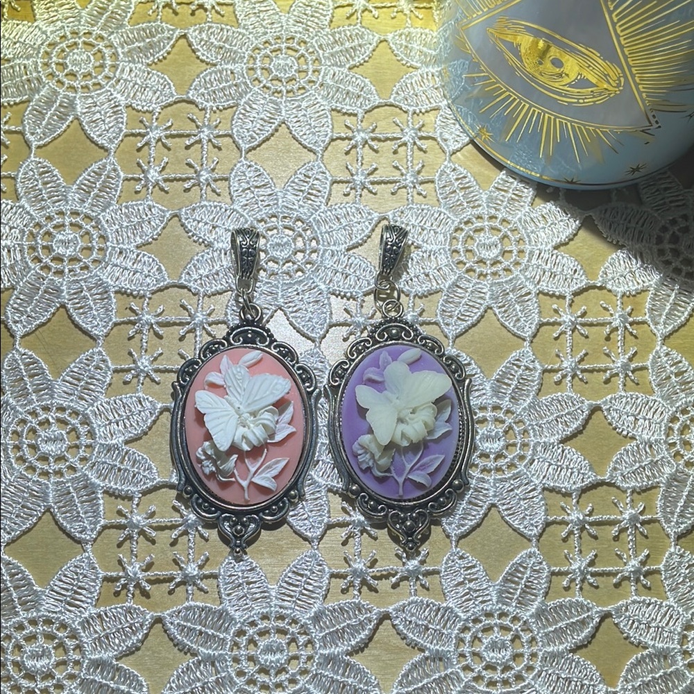 🦋Pink or Purple Cameo Pendants